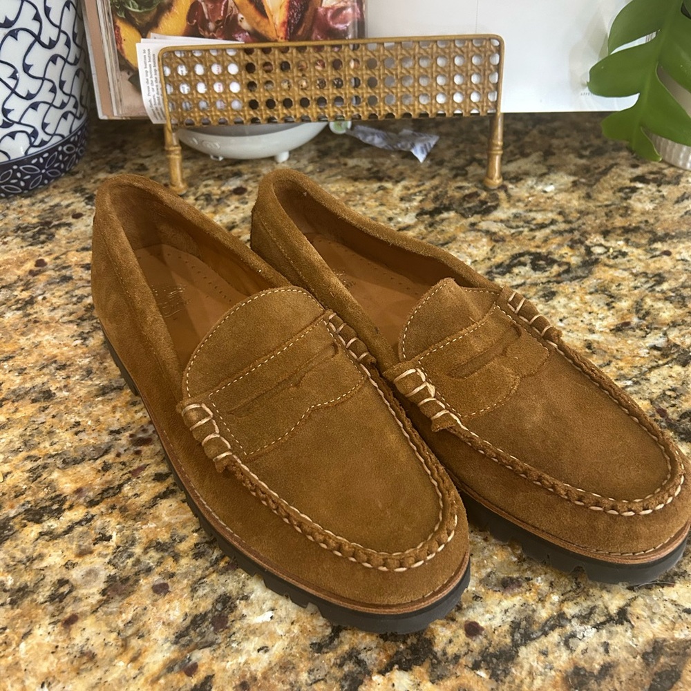Men’s J. Crew Lug Sole Loafers (8.5 runs like a 9/9.5) NWOT